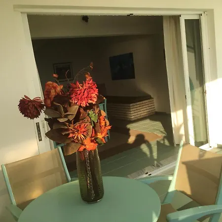 Chic Seaside In - 60 Sqm - Sea View * Akrogiali