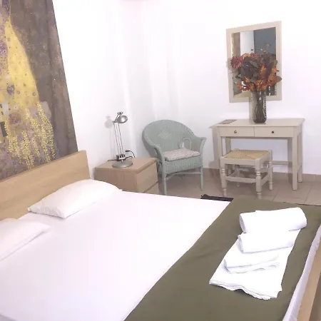 Chic Seaside In - 60 Sqm - Sea View 아파트 Akrogiali