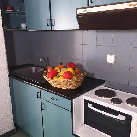 Chic Seaside In - 60 Sqm - Sea View *