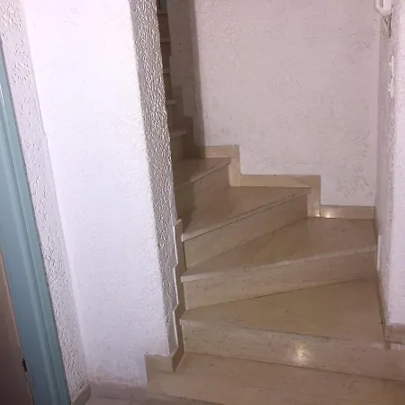 Chic Seaside In 60 Sqm Sea View Διαμέρισμα *