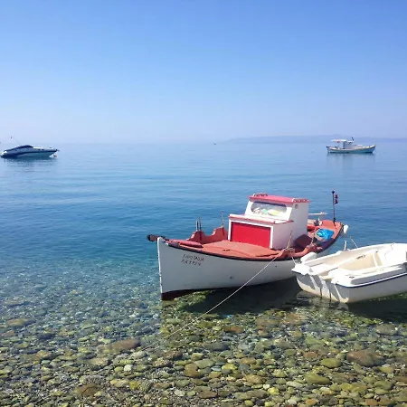 Διαμέρισμα Chic Seaside In - 60 Sqm - Sea View