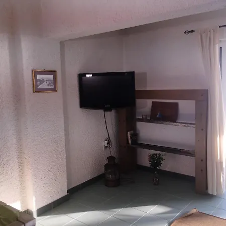 Chic Seaside In - 60 Sqm - Sea View 아파트 *