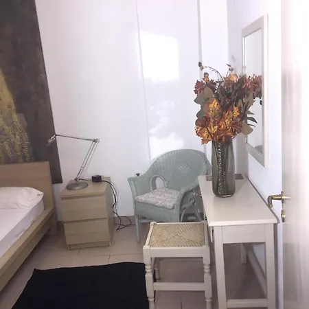 Chic Seaside In - 60 Sqm - Sea View