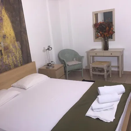 Chic Seaside In - 60 Sqm - Sea View 아파트 Akrogiali