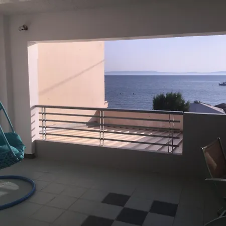 Chic Seaside In - 60 Sqm - Sea View 아파트 Akrogiali
