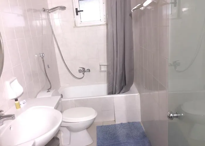 Chic Seaside In - 60 Sqm - Sea View Apartman Akrojáli