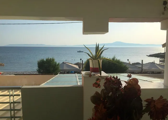 Chic Seaside In - 60 Sqm - Sea View Akrogiali