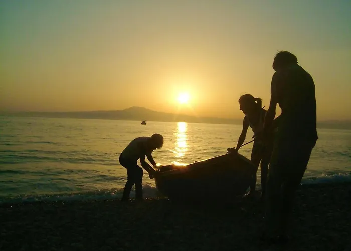 Chic Seaside In - 60 Sqm - Sea View