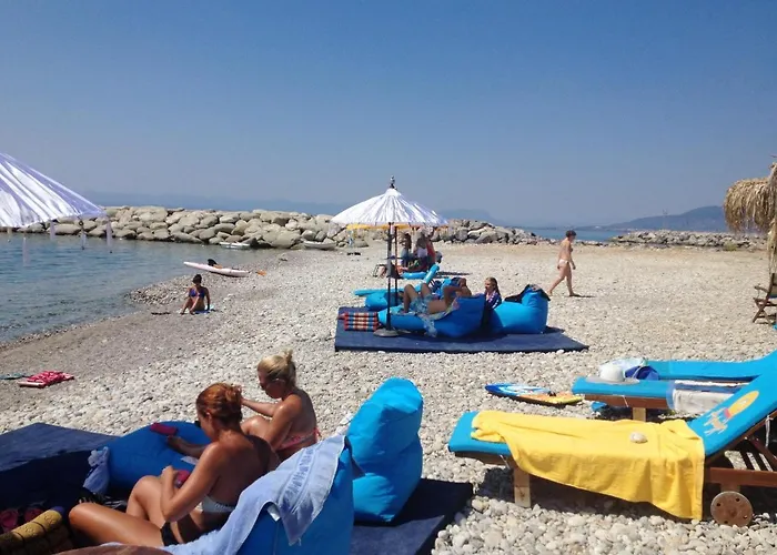 Chic Seaside In - 60 Sqm - Sea View Apartman *